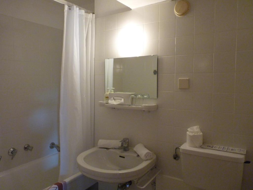 Dermuth Hotels - Hotel Sonnengrund Portschach am Woerthersee Quarto foto
