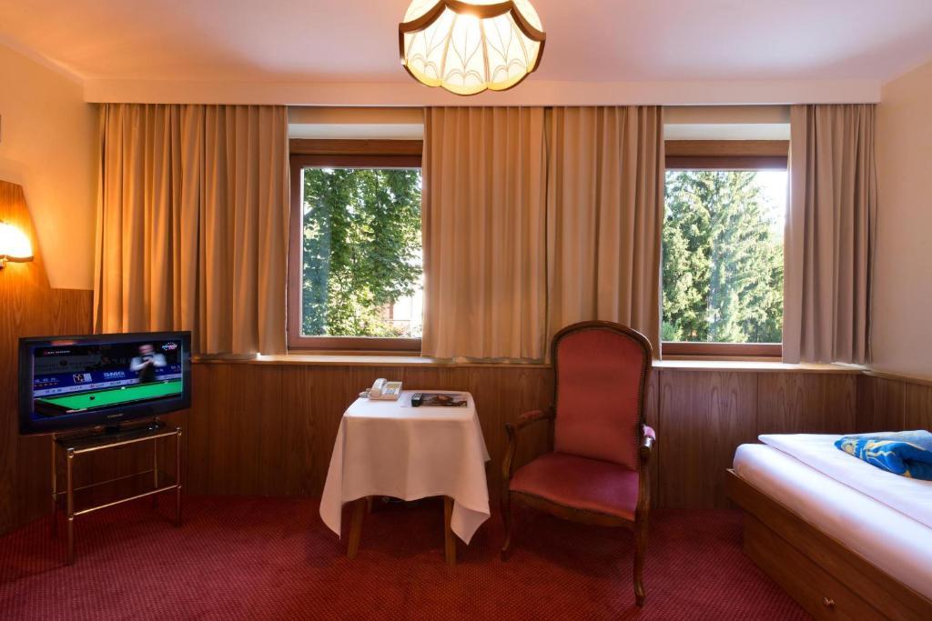 Dermuth Hotels - Hotel Sonnengrund Portschach am Woerthersee Quarto foto